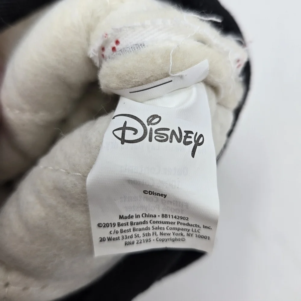 DISNEY PARKS KITCHEN BUNDLE LARGE MICKEY MOUSE COOKIE CUTTER SMALL OVEN MITT RED